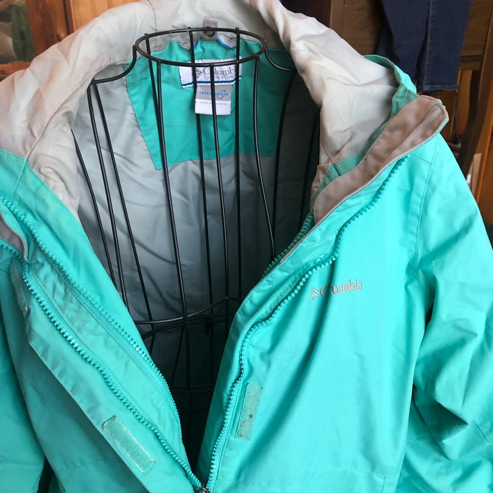 Aqua Columbia jacket // size L